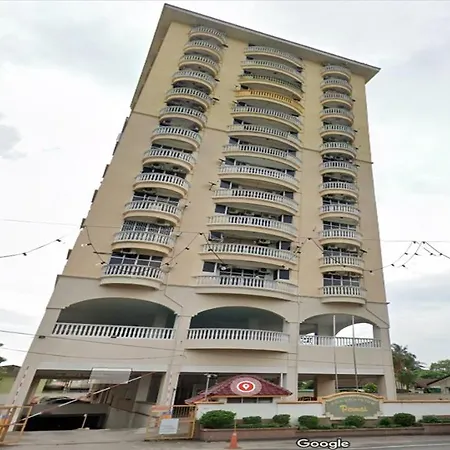 Family Sweet Suite Kota Bharu Exterior photo